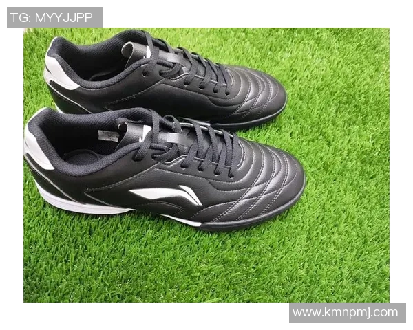 球星专属战靴盘点:那些助力顶级球员征战绿茵场的经典足球鞋 球星专属战靴盘点:那些助力顶级球员征战绿茵场的经典足球鞋